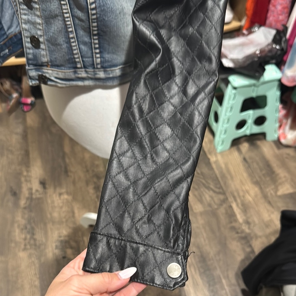 Francesca’s Women's Denim and Black faux leather  Jacket - Picture 3 of 9